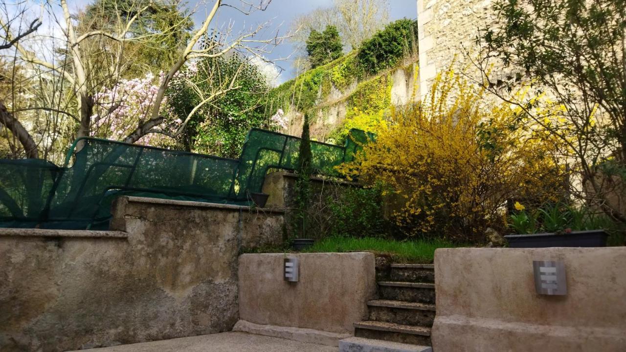 Appartements Les Remparts D'Alienor Poitiers Zewnętrze zdjęcie